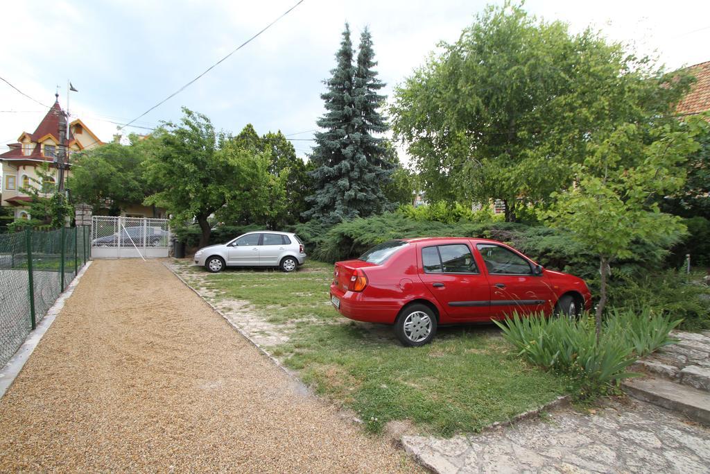 Apartment Endrodi Balatonfured Exterior photo